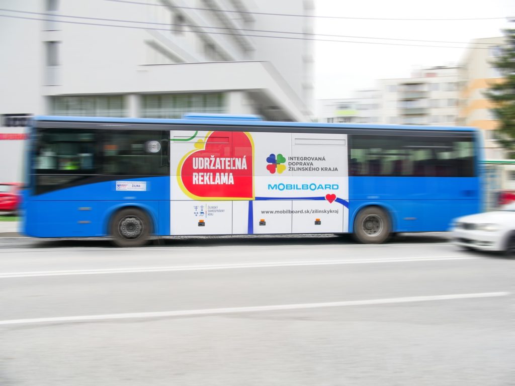 Žilinský kraj s reklamou Mobilboard